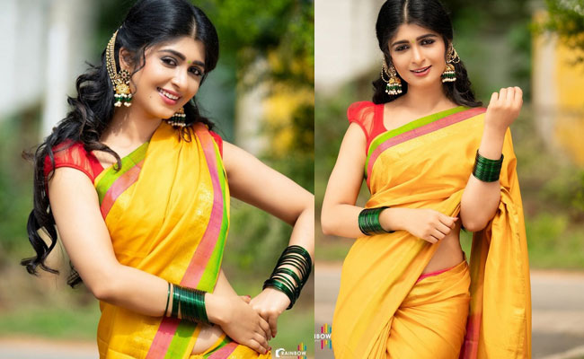 Actress Aditi Prabhudeva Latest Insta Pics