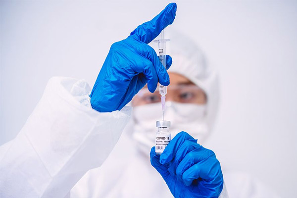 వ్యాక్సిన్లతో కరోనా వైరస్ ఆగుతుందా.? ఆగదా.?