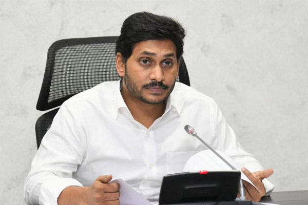 ఆడియో టేపుల లీక్: ఆ నేతలపై వైఎస్ జగన్ అసహనం.?