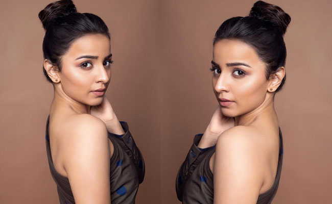 Mahima Makwana Latest Insta Pics