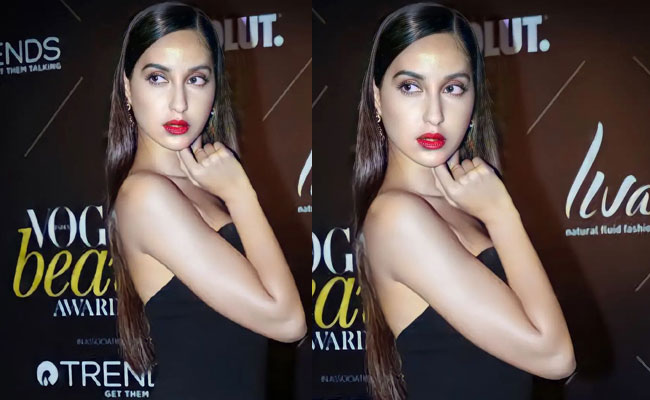 Nora Fatehi Hot Pics