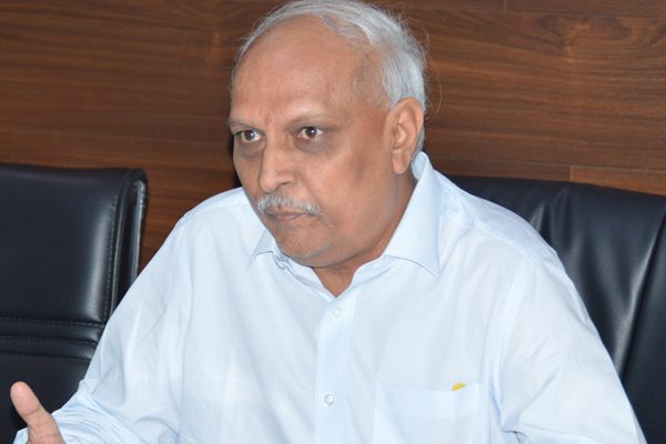 సన్నాసులపై మాజీ సీఎస్ ఐవైఆర్ ఫైర్.. సబబేనా ఇది.?