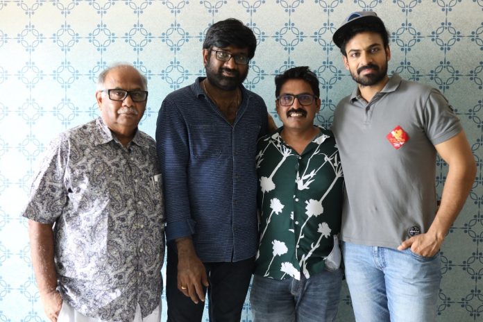 మెగా మేనల్లుడు మూడోది మొదలెట్టాడు !