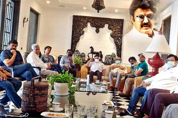 చిరంజీవికి మళ్ళీ మళ్ళీ అదే సమస్య.. ఎందుకిలా.?