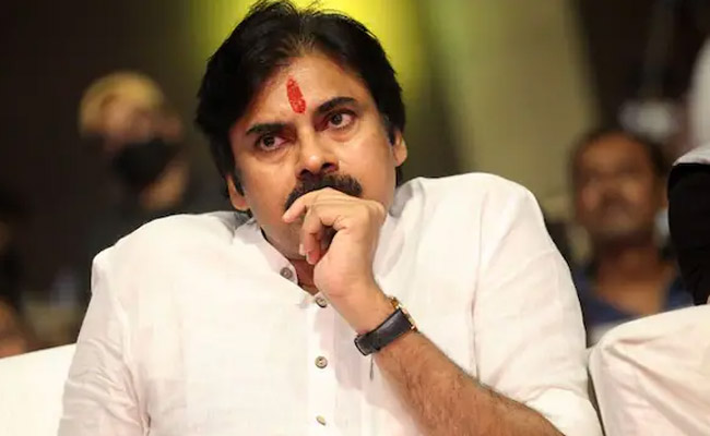 పవన్ కళ్యాణ్ శ్రమదానానికి అధికారుల బ్రేకులు.!