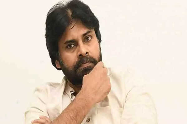 పవన్ కళ్యాణ్ రచ్చ: జనసేనానిని లైట్ తీసుకున్న బీజేపీ