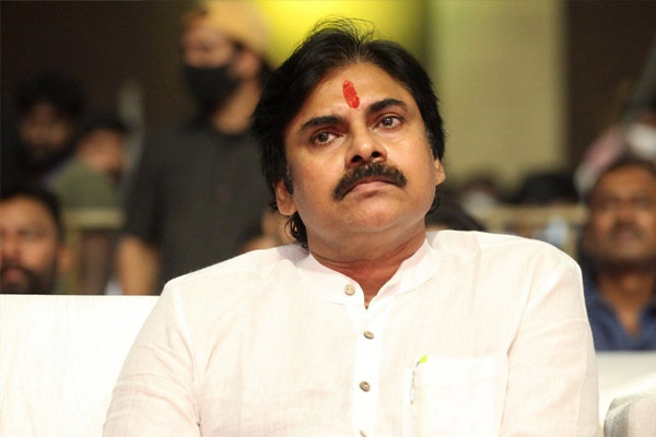 పవన్ కళ్యాణ్ ప్రకంపనలు సినీ పరిశ్రమలో పెరుగుతున్నాయా.?