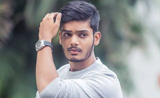 ఆకాష్ పూరీ మామూలోడు కాదుగా.!