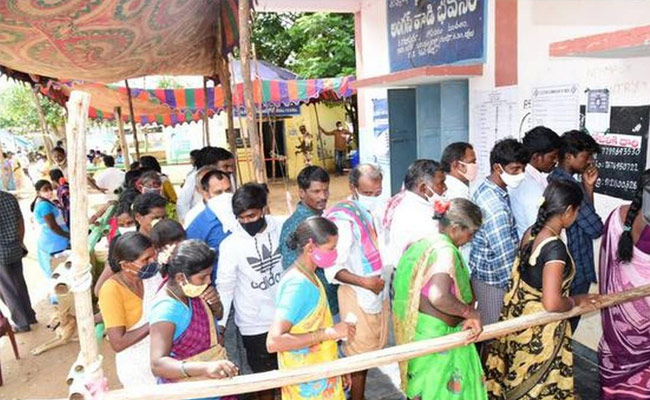 బద్వేల్ బై పోల్: ఓటర్లెందుకు ఇష్టపడలేదు చెప్మా.