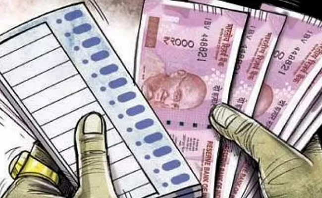 ఓట్లు, కరెన్సీ నోట్లు.. ఇది చాలా హాట్ గురూ.!