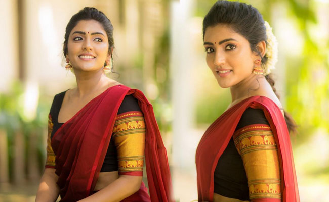 Eesha Rebba Latest Pics in Half Saree