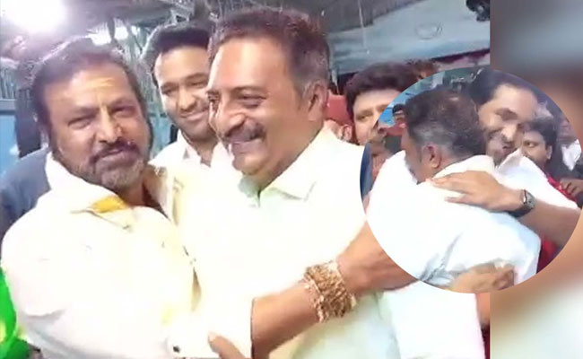 ‘మా’ ఎన్నికలు: కడుపులో కత్తులు.. పైకేమో నవ్వలు.!