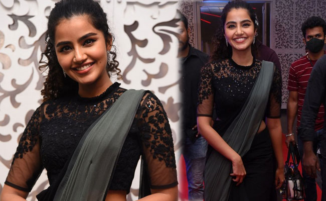 Anupama Parameswaran Latest Pics in Black Saree