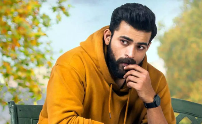 ప్యన్ ఇండియాపై మెగా హీరో దృష్టి