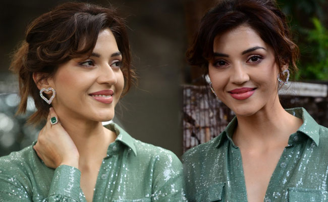 Mehreen Pirzada Latest Photoshoot