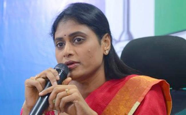 వైఎస్ షర్మిలపై గులాబీ పైత్యం: వైసీపీ నేతలెక్కడ.?