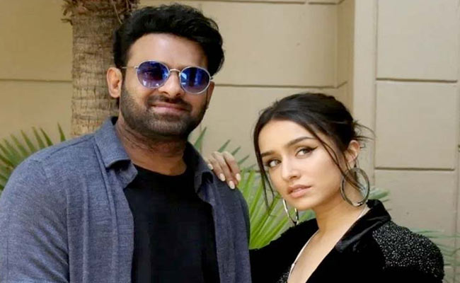 ‘సాహో’ బ్యూటీ ప్రబాస్‌తో ఈ సారి ‘స్పెషల్’‌గా.!