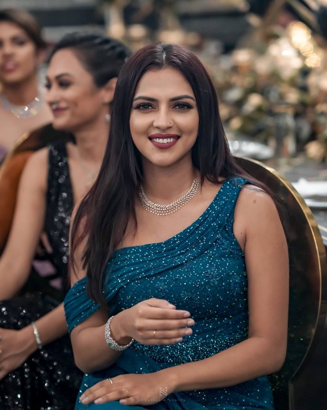 Amala Paul Glamorous Stills