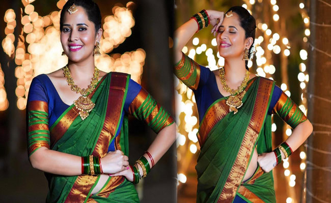 Anasuya Adorable Pics in Green Saree