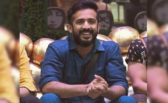 ‘బిగ్ బాస్ 5’లో రికార్డ్ రెమ్యునరేషన్ అందుకున్న రవి..వారానికి ఎంతంటే.?