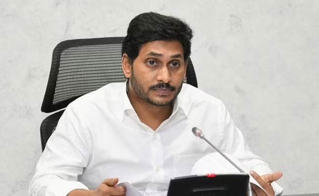 జిల్లాల విభజనతో కొత్త తలనొప్పి అవసరమా.?
