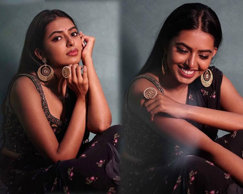Shivani Rajashekar Looking Beautiful in Saree