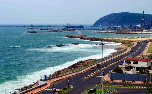 ఎగ్జిక్యూటివ్ క్యాపిటల్ హోదా విశాఖకు ఇకపై దక్కదా.?