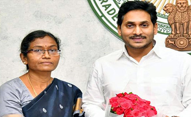 బద్వేలులో వైఎస్సార్సీపీ బంపర్ విక్టరీ.!