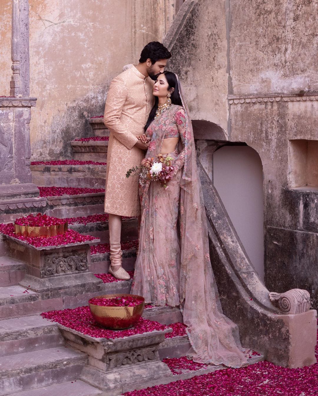 Vicky Kaushal- Katrina Kaif: నెట్టింట వైరల్ అవుతున్న విక్ట్రినా ఫెయిరీ టేల్ ఫొటోస్