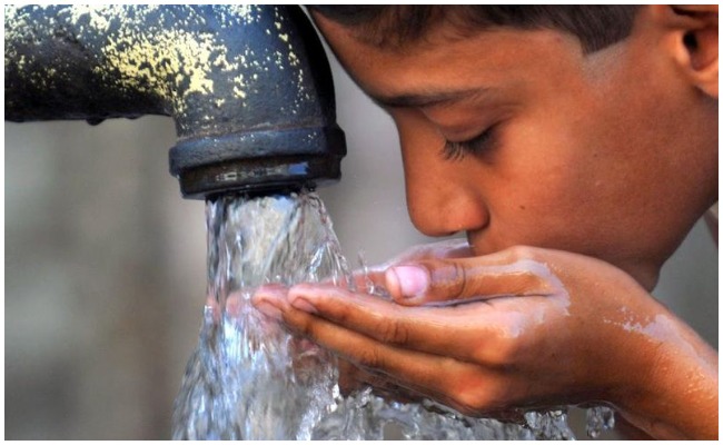 School student: ఆ పిల్లాడికి చదువు ఇష్టం లేదు.. స్కూల్ మూసేయడం కోసం తాగు నీటిలో విషం.. చివరికి?