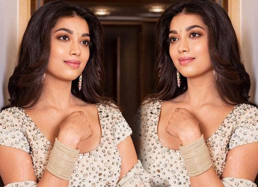 Digangana Suryavanshi-దిగంగాన సూర్యవంశీ బ్యూటిఫుల్ లుక్స్