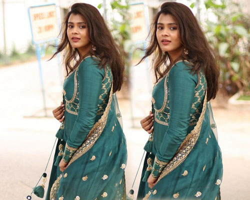Hebah Patel Latest Insta Pics