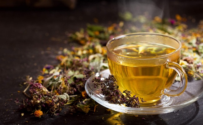హెర్బల్ టీ లో దాగిఉన్న ఆరోగ్యప్రయోజనాలు తెలిస్తే.. ఎవరు తాగకుండా ఉండలేరు!