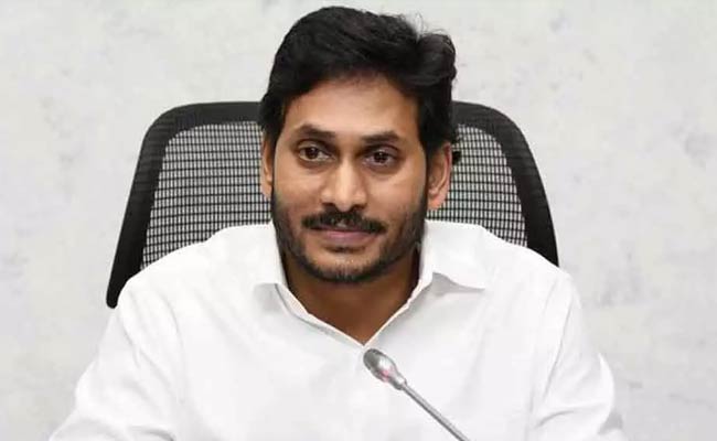 YS Jagan : వైఎస్ జగన్ మోహన్ రెడ్డి అలా ‘కోరడం’ తప్పు కదా.?