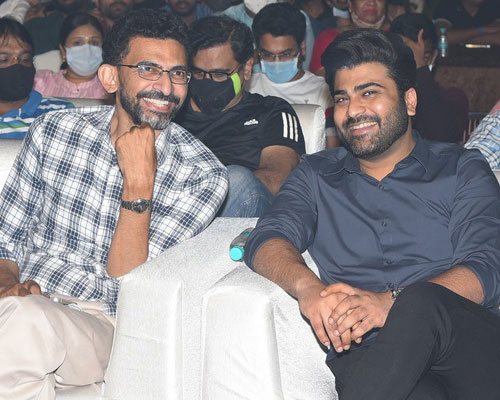 Lakshya Movie-లక్ష్య మూవీ ప్రీ రిలీజ్ ఈవెంట్ సెట్ -1