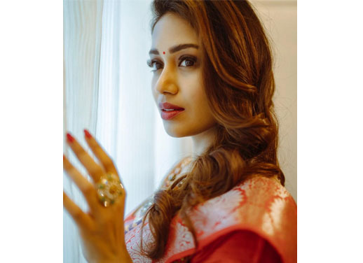 Nivetha Pethuraj-నివేతా పేతురాజ్ లేటెస్ట్ స్టిల్స్