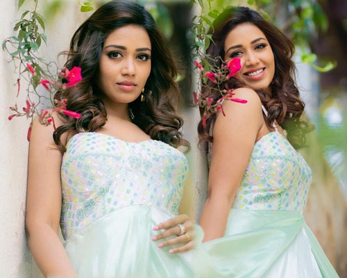 Nivetha Pethuraj-నివేతా పేతురేజ్ లేటెస్ట్ ఫోటోషూట్