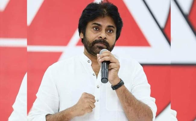Pawan Kalyan: పవన్ కళ్యాణ్ ఆ సినిమా వల్ల నిర్మాత అన్ని కోట్లు నష్టపోయాడా.. ఏ సినిమా అంటే?