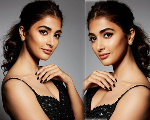 Pooja Hegde-పూజా హెగ్డే సారీ ఫొటోస్