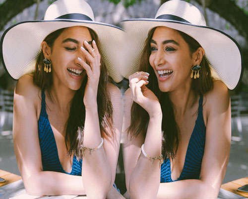 Pooja Hegde-పూజా హెగ్డే లుక్స్ ఆసమ్