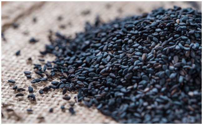 చలికాలంలో నువ్వుల ఆరోగ్య ప్రయోజనాలు తెలిస్తే.. తినకుండా ఉండలేరు..!