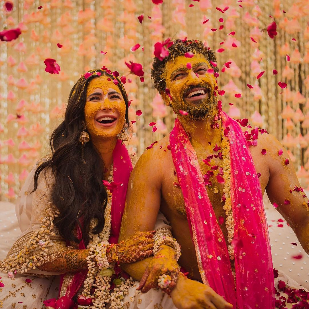 Vicky Kaushal- Katrina Kaif: నెట్టింట వైరల్ అవుతున్న విక్ట్రినా హల్దీ హంగామా ఫోటోలు
