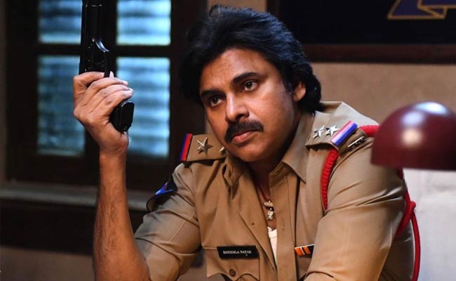 Bheemla Nayak :  టాక్ : “భీమ్లా నాయక్” నుంచి బిగ్ అప్డేట్ కి సిద్ధమా??