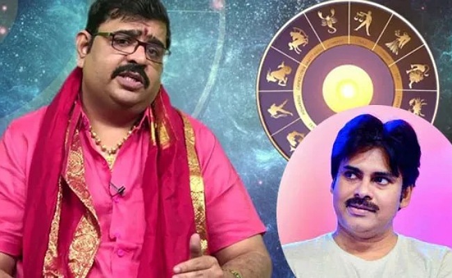 పవన్ కళ్యాణ్ జనసేన పార్టీ 2024 కి ఉండదు అంటూ షాకింగ్ కామెంట్స్ చేసిన వేణు స్వామి..!