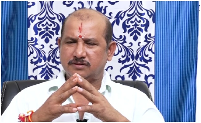 Rajasekhar: సింహరాశి కథను అర్జున్ కి చెబితే చేయనన్నాడు… చివరికి రాజశేఖర్ ను కలిస్తే ఎలా మాట్లాడారంటే.. డైరెక్టర్ సముద్ర!