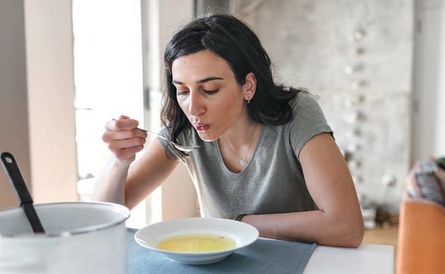 Corona Virus: కరోనా నిర్దారణ అయినవారు ఈ ఆహారాన్ని తీసుకోవటం చాలా ప్రమాదం..?