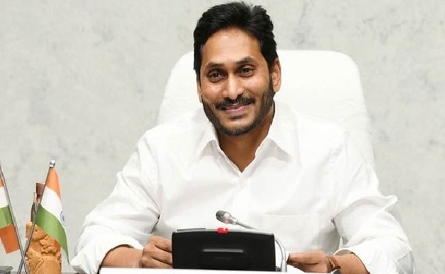 New Districts New Jobs : కొత్త జిల్లాలతో ఉద్యోగాలొస్తాయ్.! ఇదేం వింత.?