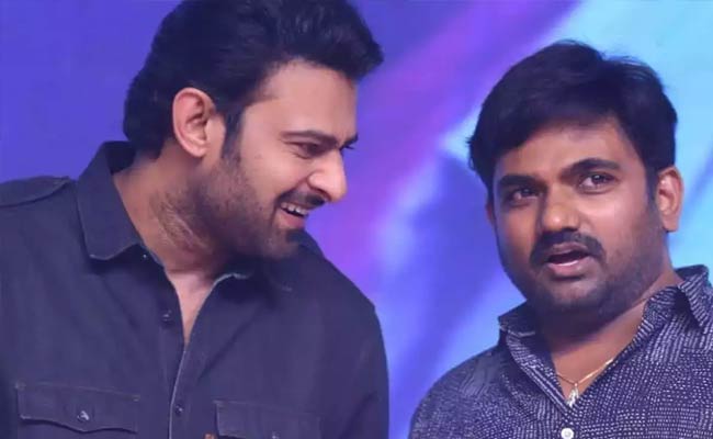 షాకింగ్ : దారుణంగా దర్శకుడు మారుతీ పరువు తీస్తున్న ప్రభాస్ ఫ్యాన్స్.!