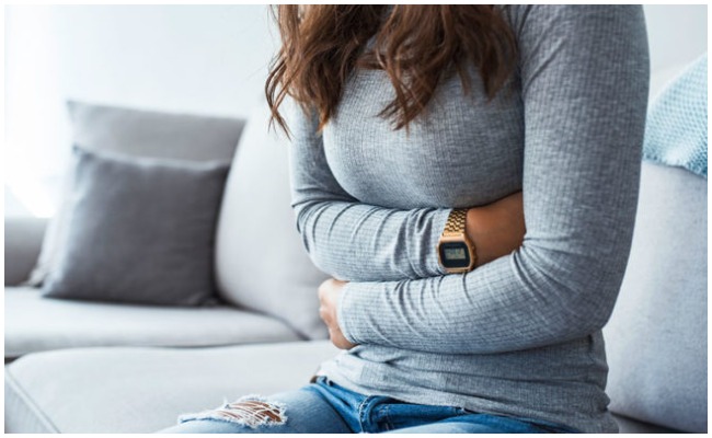 Cancer: ఈ లక్షణాలతో బాధపడుతున్నారా… అది పెద్దపేగు క్యాన్సర్ కావచ్చు.. జాగ్రత్త!