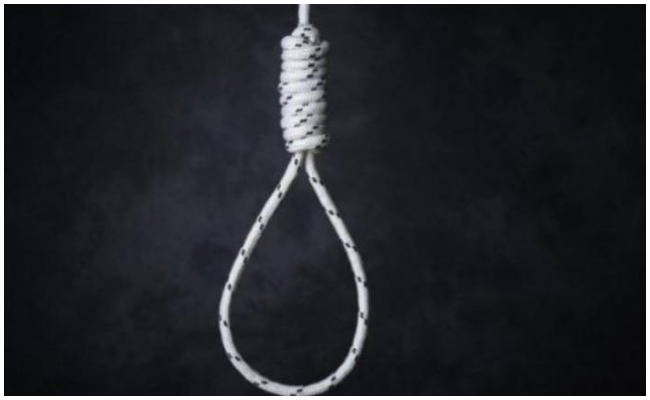 Khammam Constable Suicide: మరికొన్ని గంటల్లో నిశ్చితార్థం.. ఆత్మహత్య చేసుకున్న కానిస్టేబుల్?